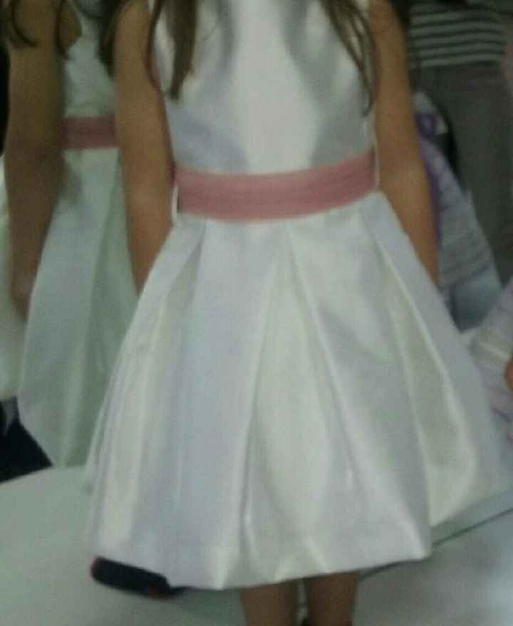 Vestiditos de mis mini damitas, los pajes - 1