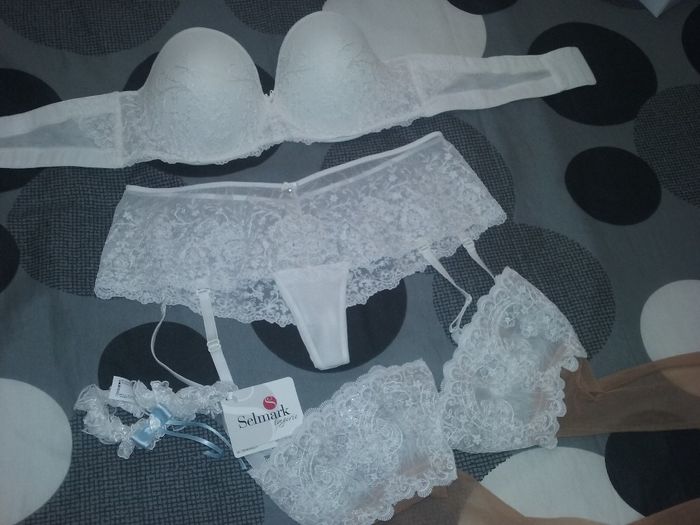 ROPA INTERIOR NOVIA DE IVETTE BRIDAL Y LIGA DE SHELMARK