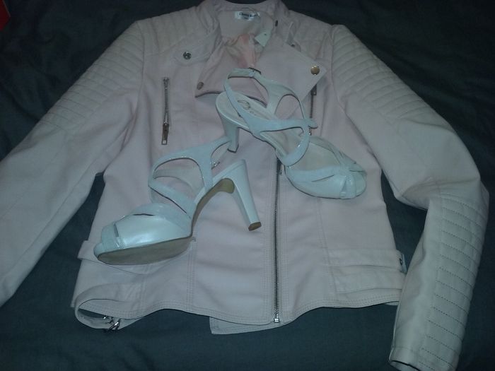 CHAQUETA NOVIA CON MIS ZAPATOS