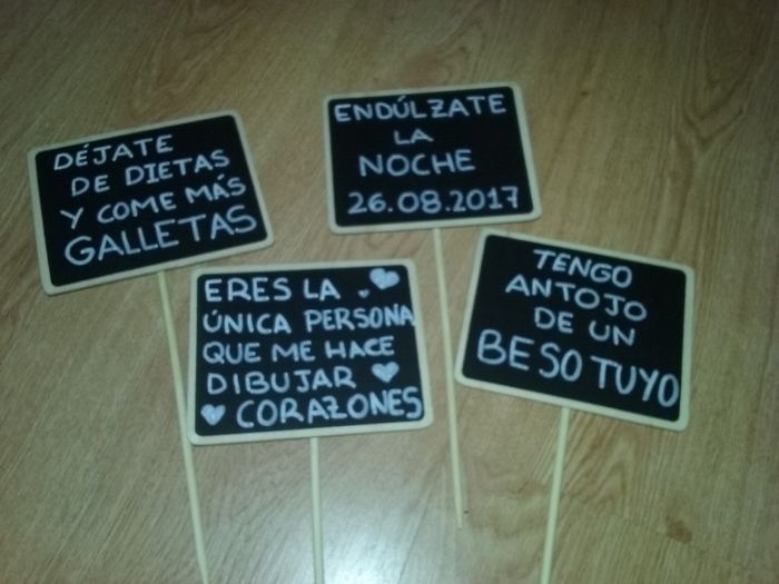 ALGUNOS CARTELITOS QUE PONDREMOS