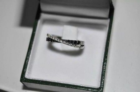 Nuestros anillos de compromiso... - 1