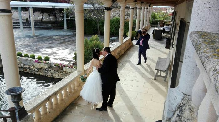 ¡Comparte la foto de tu beso de amor! - 1