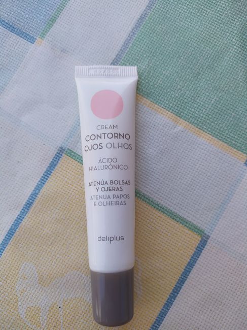 Crema para eliminar las ojeras 1