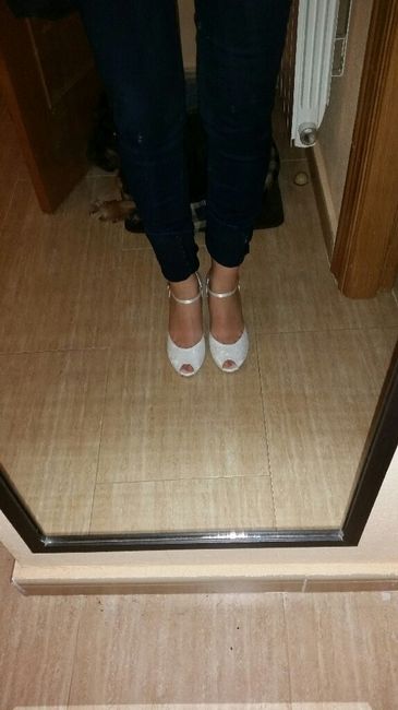 Mis zapatos,  me estaban esperando - 1