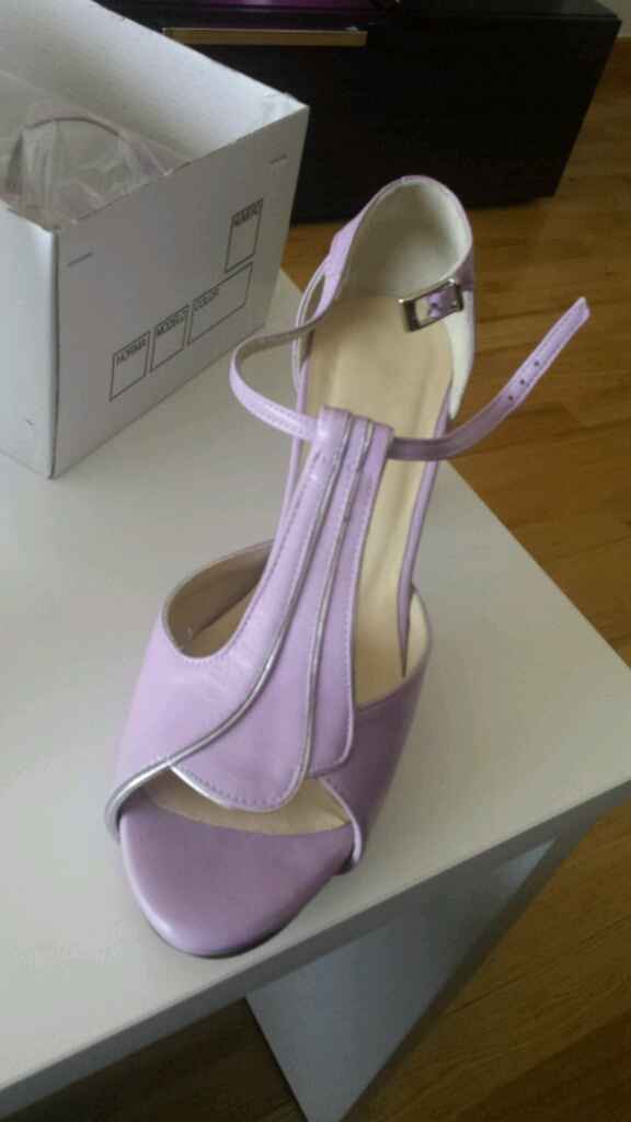 Zapatos blancos o de color? - 1