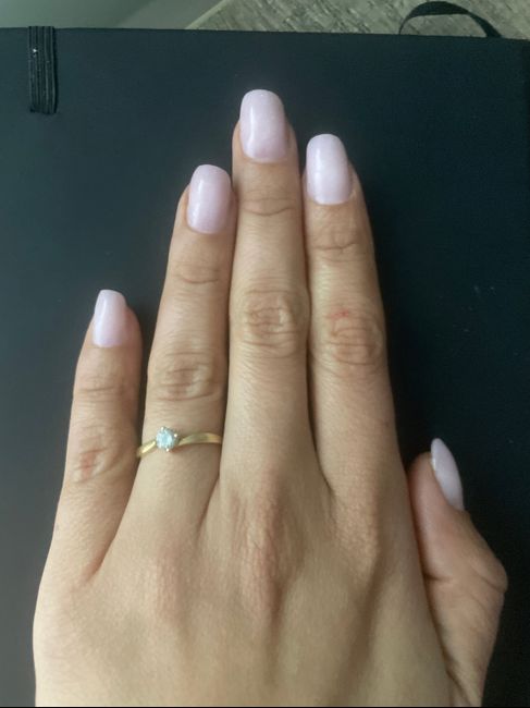 Como es vuestro anillo 💍 de pedida? 18