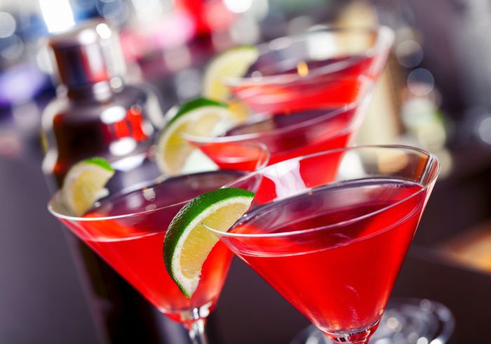 4 cocktails que não podem faltar no teu casamento🍹 2