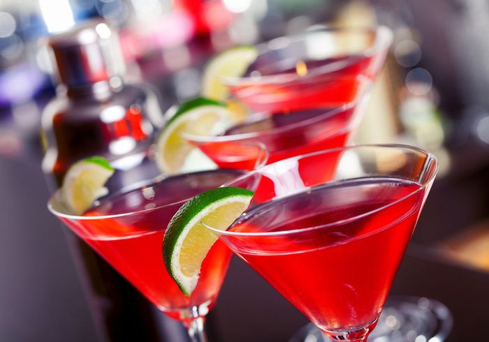 Estos son los cócteles que más pedirán tus invitados 👇 2