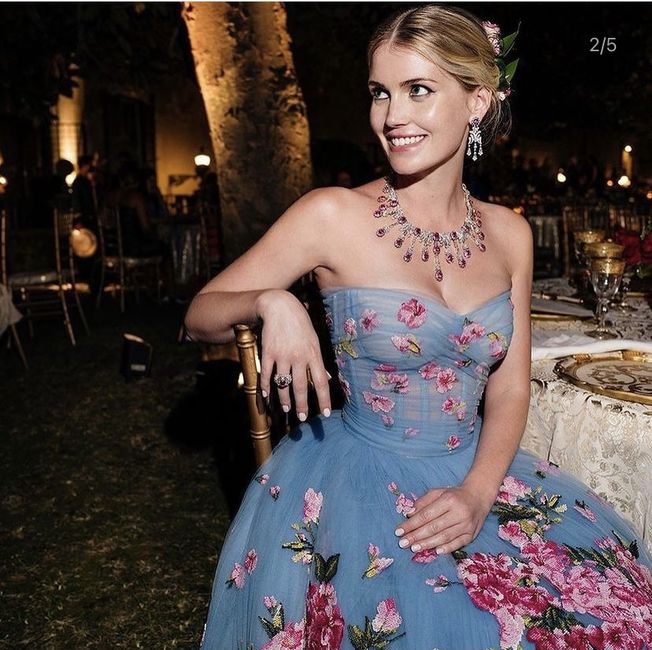 Kitty Spencer, sobrina de Diana de Gales, ¡se ha casado con 5 vestidos diferentes! 😍 2