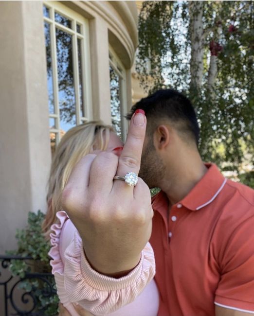 ¡Britney Spears se comprometió con Sam! ❤️ 1