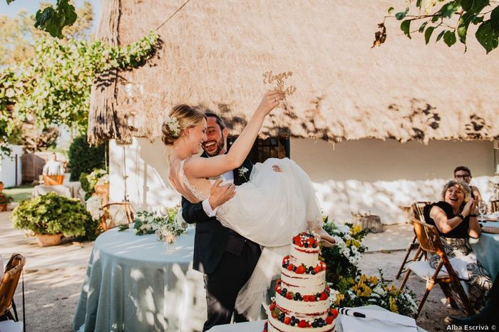 ¡Un brindis por todas las parejas bonitas que se casan este año! 1