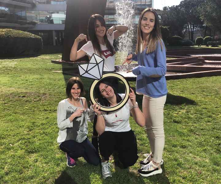 Administradoras de la comunidad