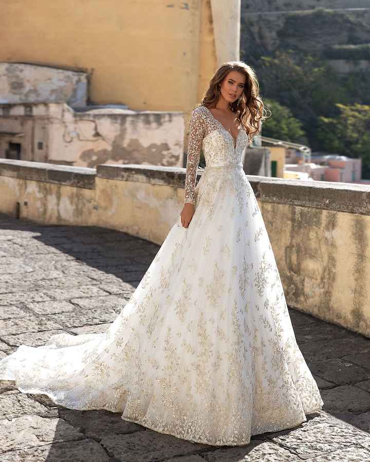 Vestido con pedrería: ¿Cuál de los dos? - 2