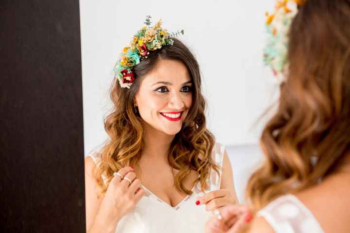 Peinados naturales para looks de novia sencillos 👇 - 1