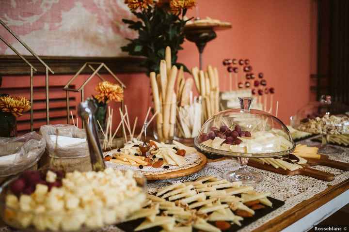 Un picoteo así en el banquete 👇 - 1