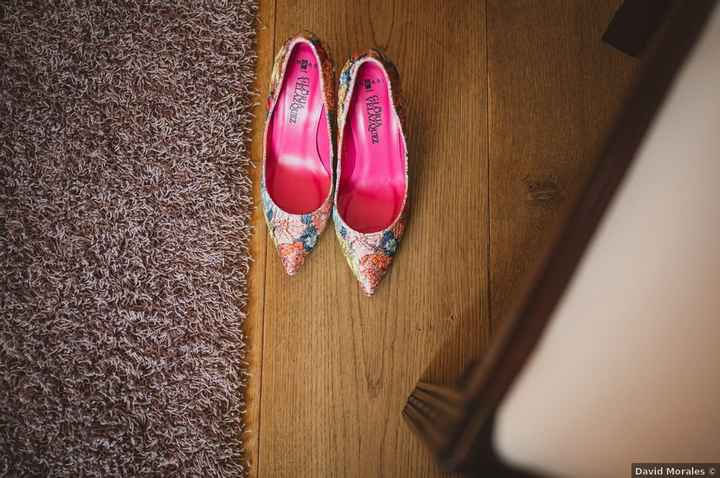 Escribe aquí el color de tus zapatos de novia 👇 - 1