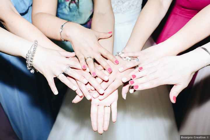 ¿Uñas a conjunto con tus damas de honor? - 1