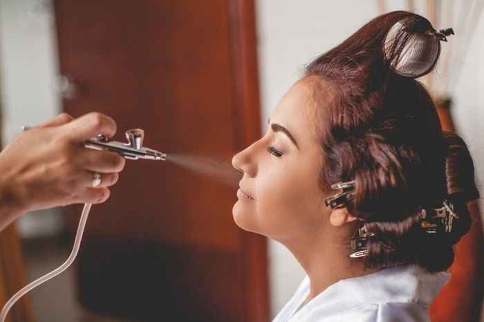 Maquillaje con aerógrafo 💁🏻‍♀️ - 1
