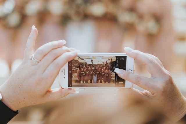 En el banquete, ¿arriba las fotos o prohibidísimas? - 1