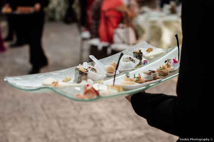 El aperitivo -> ¿en estaciones o servido? - 1