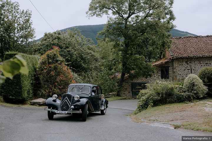 Coche de boda: ¿Vehículo propio, de un amig@ o alquilado? - 1