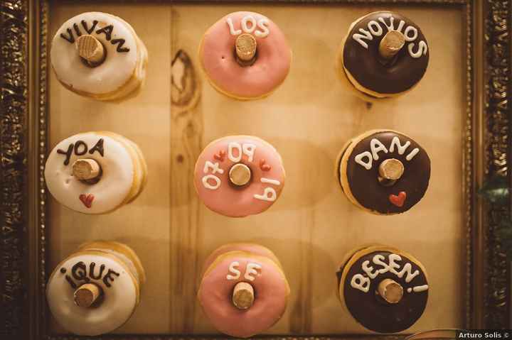 Donuts personalizados para endulzar vuestra boda 🍩 - 1