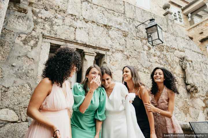 ¿Ya te ha confirmado todo tu grupo de amigas? 🙊 - 1