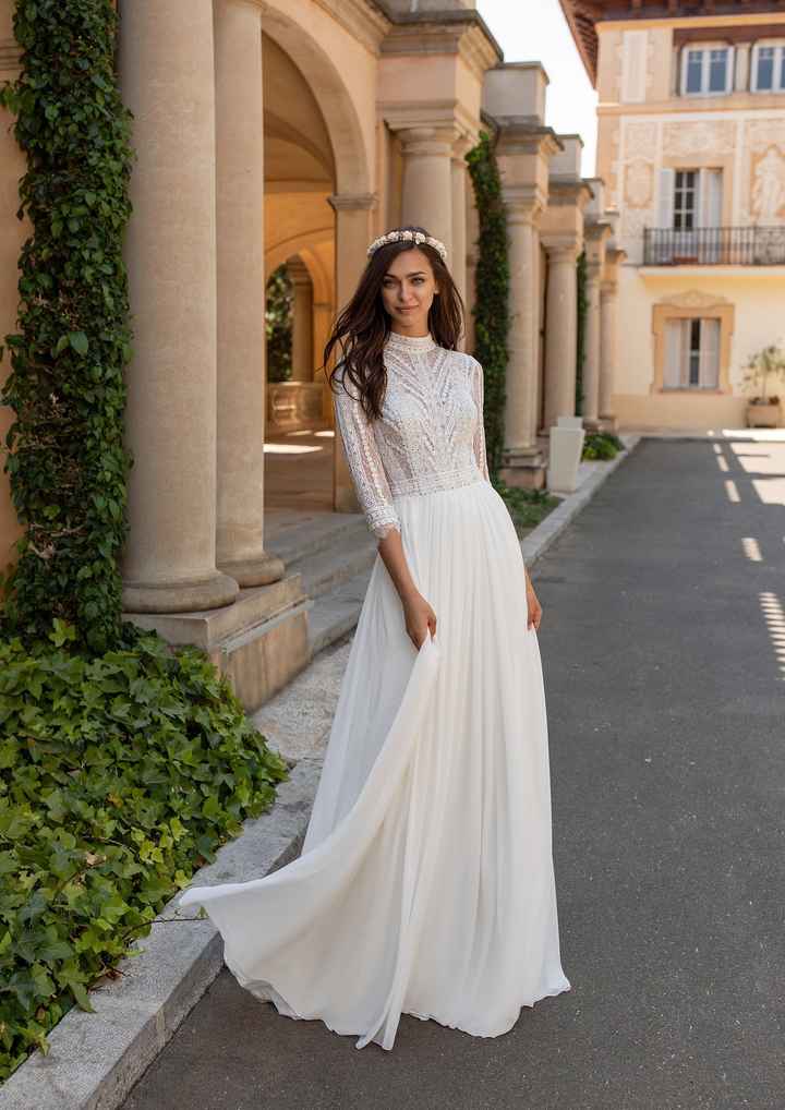 Vestidos de novia con cuello alto: ¿Qué opinas? - 1