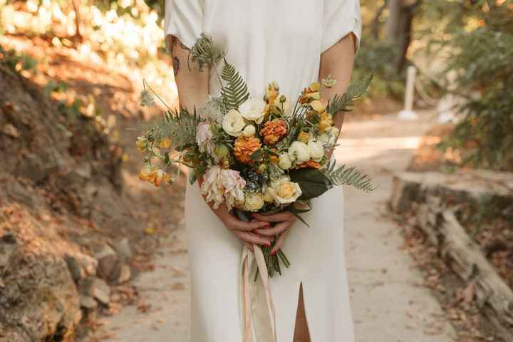 Este bouquet primaveral: ¿te lo guardas o lo eliminas? - 1