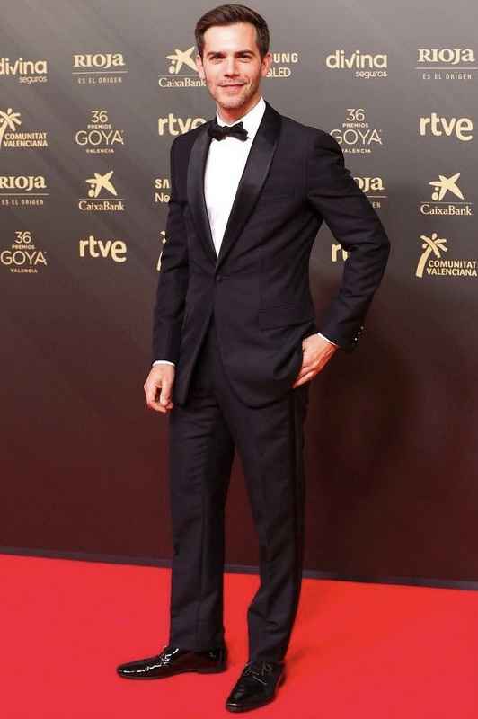 ¡Repasamos algunos looks de los Premios Goya 2022! ¿Qué te parecen? 😏 - 4