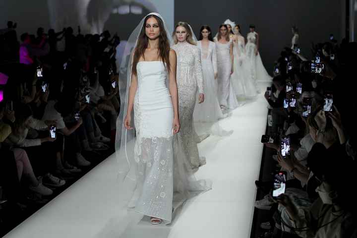 ¡Te adelantamos las tendencias 2023 que estamos viendo en la BBFW! 😍 - 2
