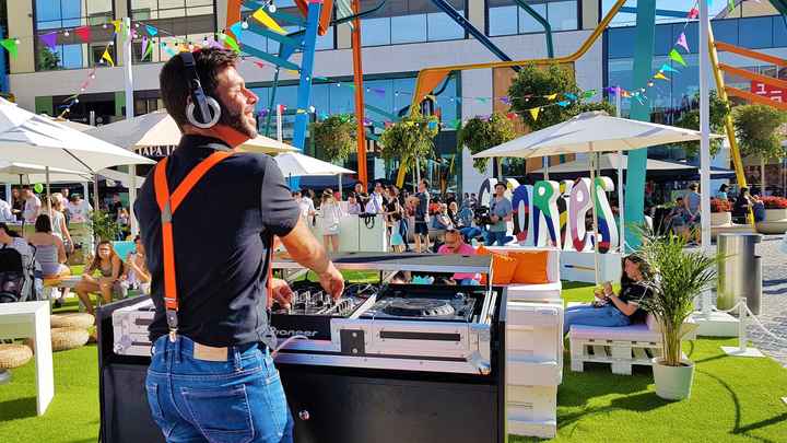 🎧 ¿DJ durante el aperitivo? - 1