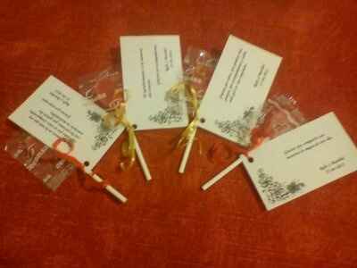 Piruletas de agradecimiento para los invitados