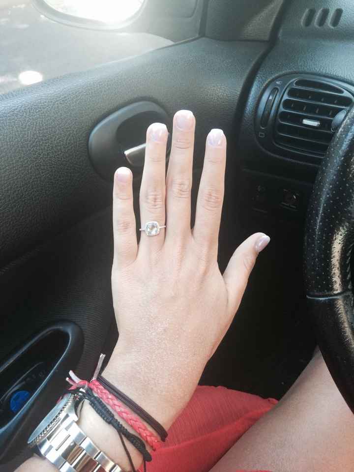 Os presento mi anillo de pedida. - 1