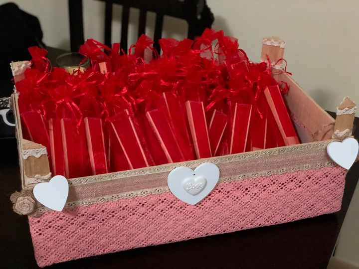  Otra caja que me acabo de poner a decorar😅😅😅 - 1