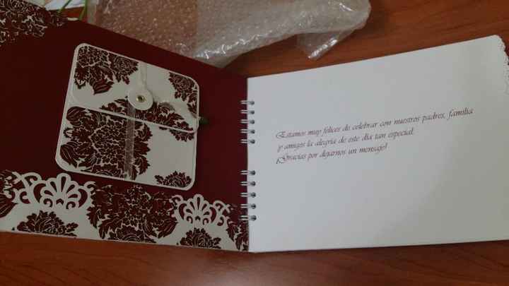 Otra cosa más:mi libro de firmas! !! - 2