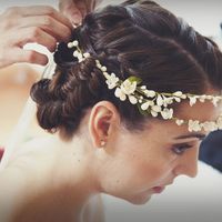 cositas de boda y coronas hechas a mano