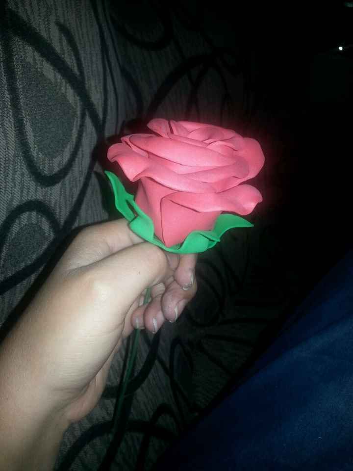 Mi primera rosa de goma eva - 1