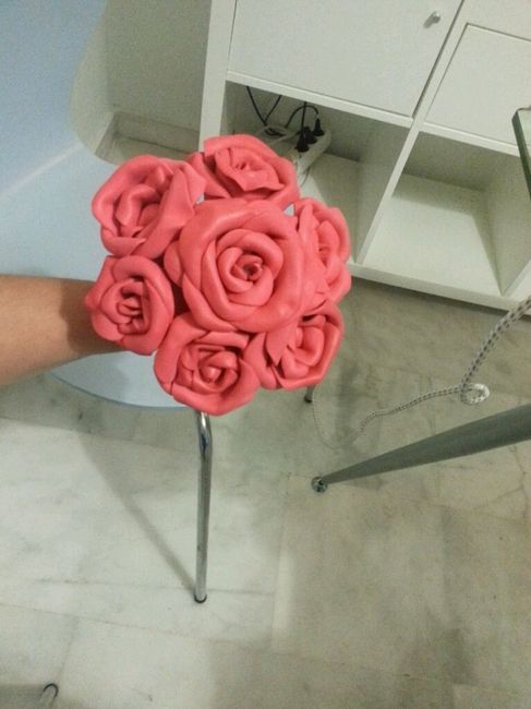 Mi primera rosa de goma eva - 1