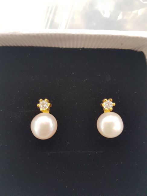 Urgente.  ¿las perlas traen mala suerte? 1