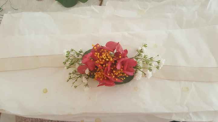 Las pulseras de flores para mis amigas - corsages - 1