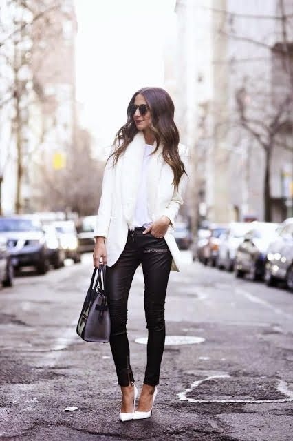 zapatos blancos