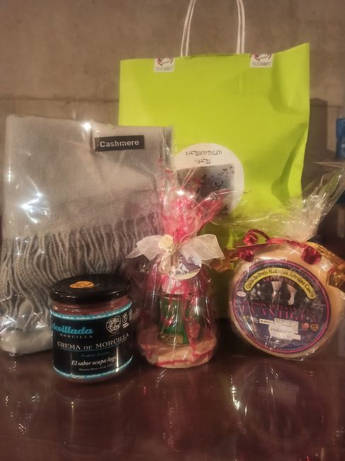 Detalles invitados 2