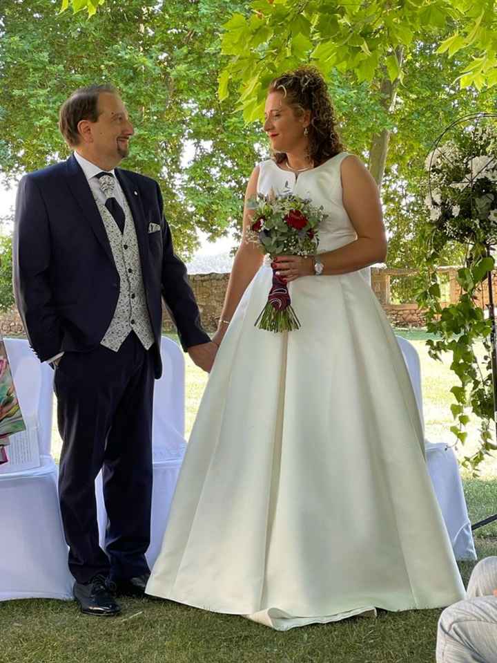 Felizmente casados - 1
