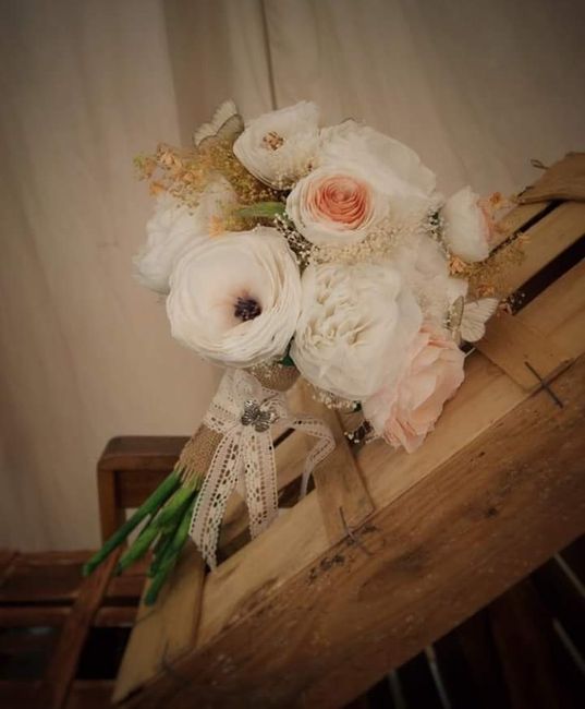 ¿flor natural o flor de papel? - 1
