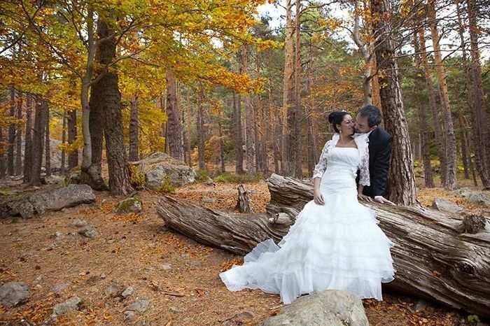 foto de novios en otoño