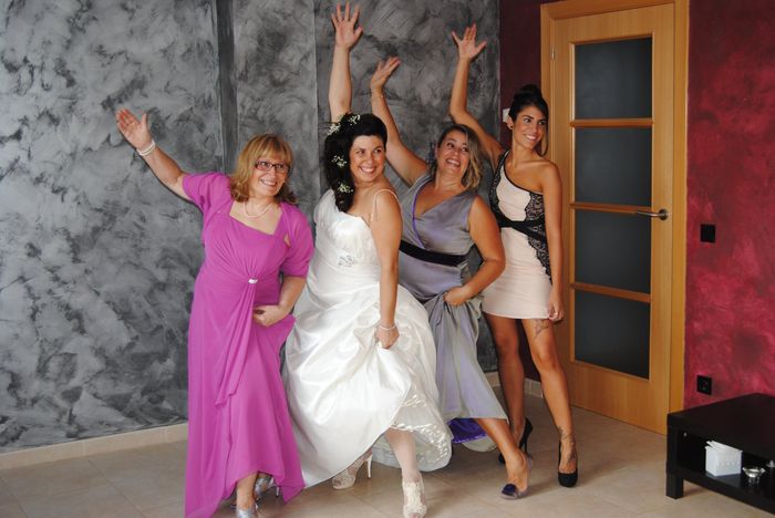 Con mi madre y mis hermanas
