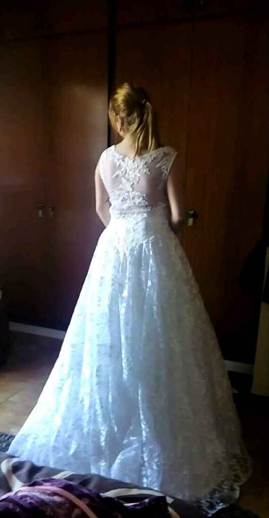 Os gusta el cambio de mi vestido? - 1