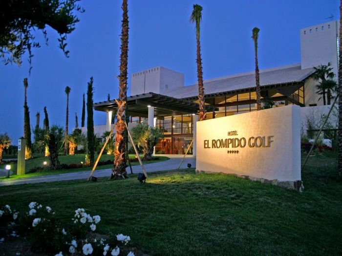 Entrada Hotel