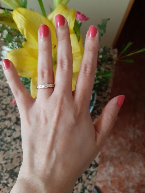 ¡Comparte una foto de tu anillo de compromiso! 😍💍 - 1